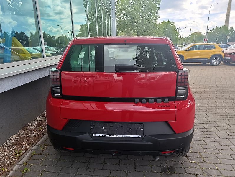 Fiat Grande Panda (2026) Pop 1.2 Turbo Hybrid 110k - fotka 33 z 36