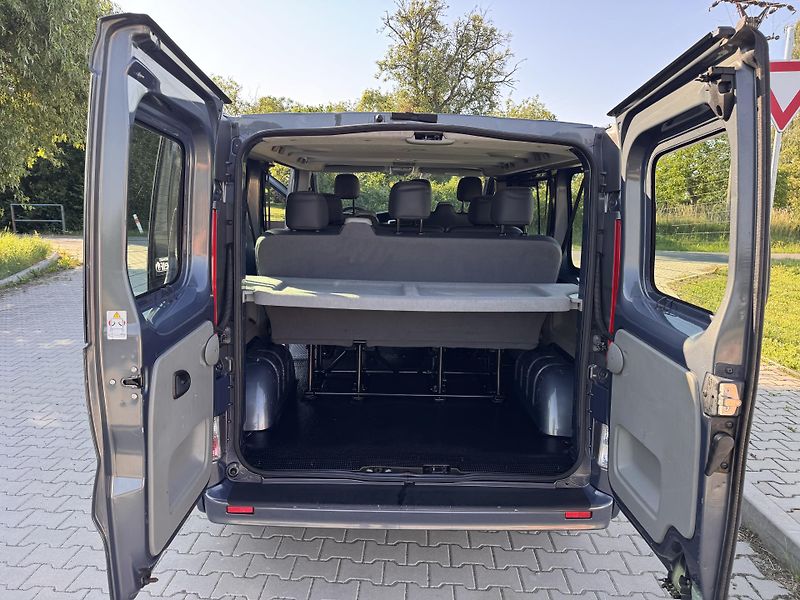 Renault Trafic 2.0DCI 84Kw L1 2x boční dveře - fotka 15 z 23