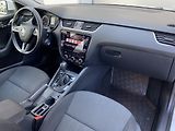 Škoda Octavia Combi 2,0 TDI 135 kW Style DSG - náhled 23