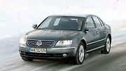 Volkswagen Phaeton (2006). Motor: 3.0 TDI (165 kW), najeto: 250 000 km. Cena: 149 000 Kč.