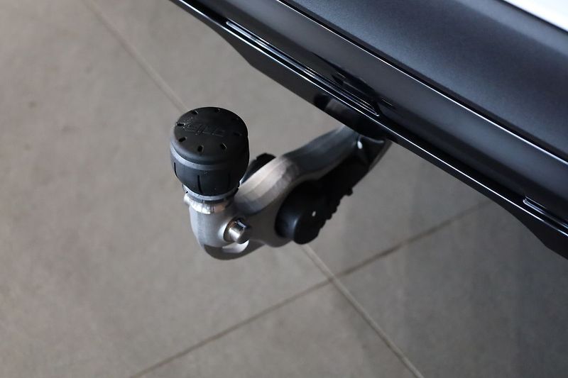 Mercedes-Benz GLC 220d 4M, DISTRONIC, Nezávislé - fotka 9 z 35