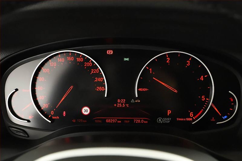 BMW X4 (2021) xLine xDrive20d - fotka 8 z 18