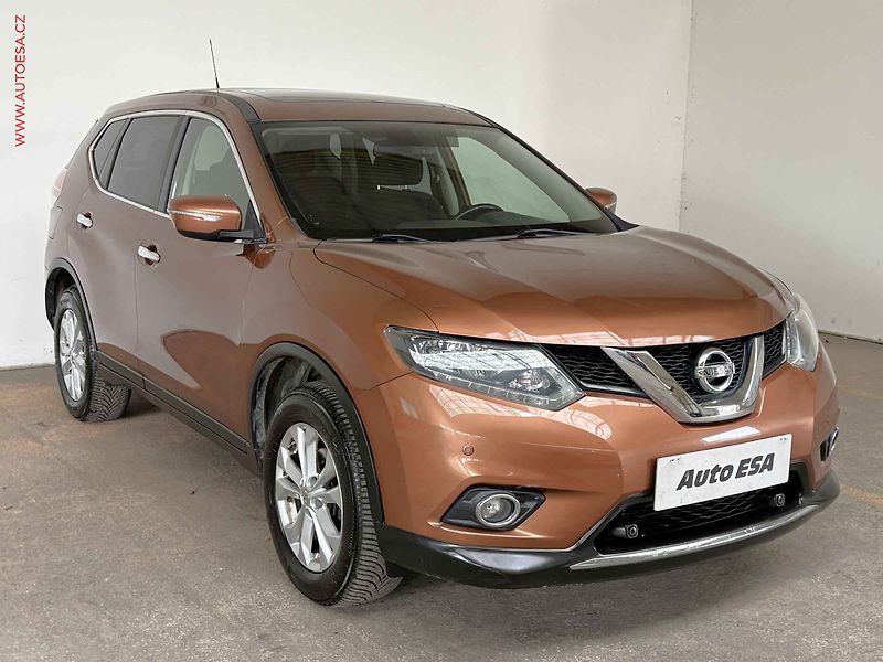 Nissan X-Trail (2015) 1.6 DCi 4x4, Connect, panor - fotografie inzerátu
