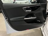 Mercedes-Benz Třídy C 300e AMG Night Kamera Distro - náhled 7