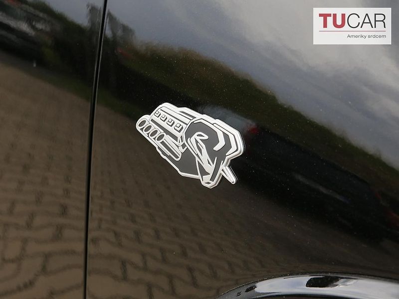 RAM 1500 (2026) BigHorn 5.7 V8 HEMI 2026 - fotka 14 z 48
