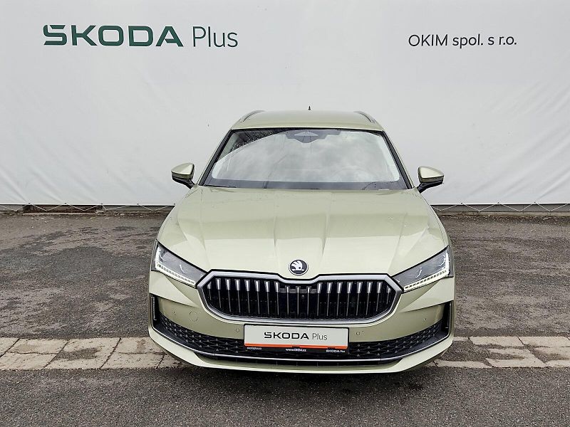 Škoda Superb (2024) Combi 2,0 Tdi 110 Kw DSG L&K - fotka 4 z 47