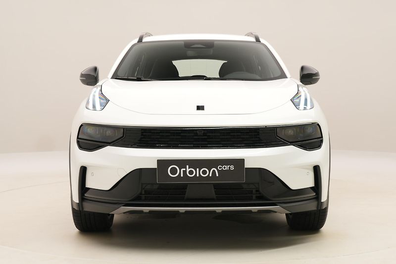 Lynk & Co 01 (2025) CORE PHEV AUT CZ 1.maj - fotka 18 z 94