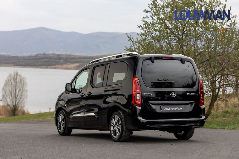 Toyota ProAce City Verso FAMILY L2 - fotka 24 z 25