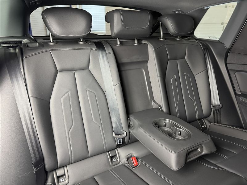 Audi Q4 e-tron 40 150kW LED Matrix - fotka 15 z 49