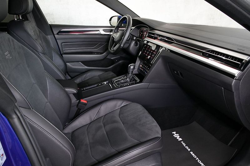 Volkswagen Arteon 2.0TDI 147kW 4x4 R-Line IQ Web - fotka 14 z 38