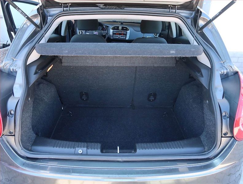 Fiat Bravo (2008) 1.4 16V, ČR,1.maj, po STK - fotka 14 z 15
