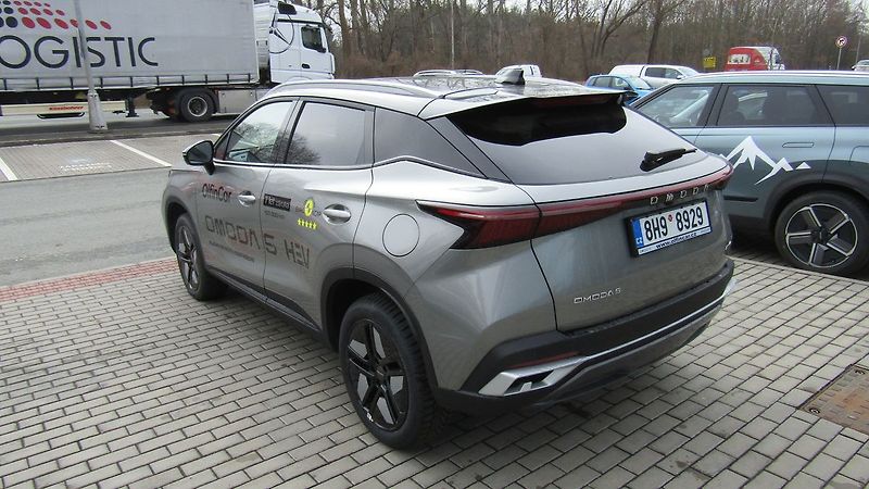 Omoda 5 Premium HEV - fotka 4 z 9
