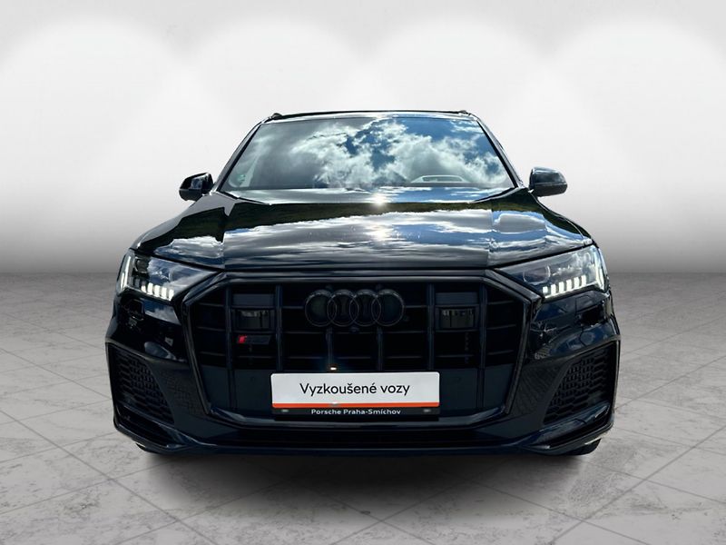 Audi SQ7 4.0 TFSI 373 Kw Quattro - fotka 2 z 27