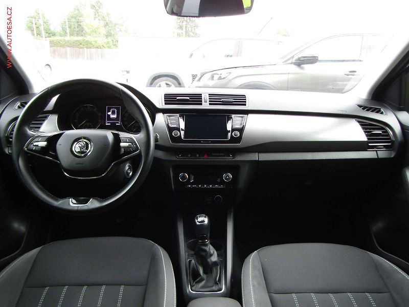 Škoda Fabia (2021) 1.0 TSI, ČR, Style - fotka 8 z 19