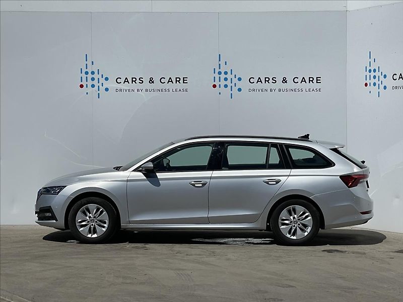 Škoda Octavia 2,0 TDI Combi Style Plus LED - fotka 2 z 22