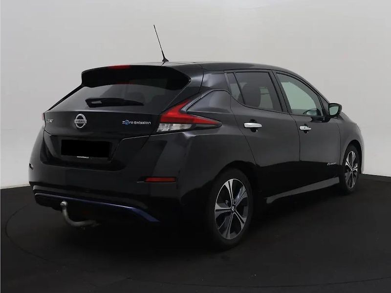Nissan Leaf EV 110kW 40kWh 2.ZERO TZ - fotka 2 z 11
