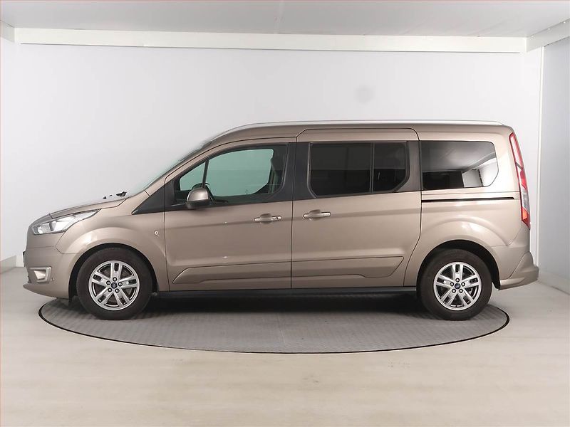 Ford Tourneo Connect (2018) Titanium 1.5 EcoBlue, 7Míst - fotka 3 z 21