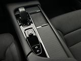 Volvo V90 B4 MOMENTUM AUT  - náhled 26