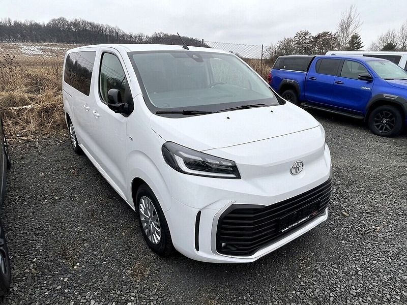 Toyota ProAce Verso 2,2 L2 Business + Mobility pak - fotografie inzerátu