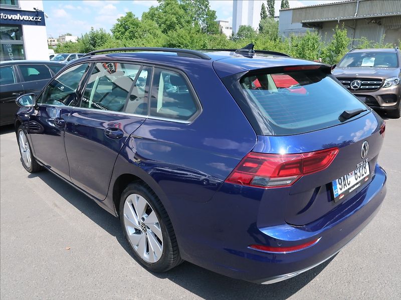 Volkswagen Golf 2,0 TDi,110kW,1majČR,Style,DPH - fotka 4 z 29