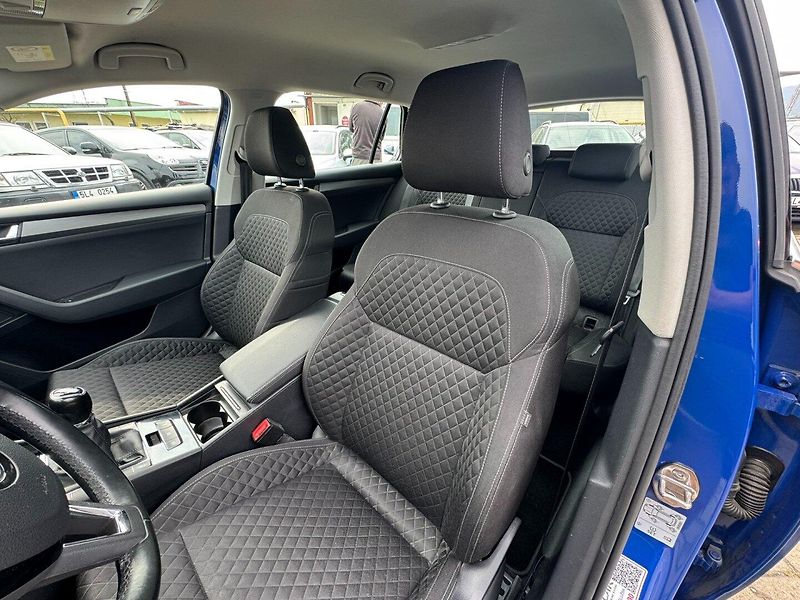 Škoda Superb (2018) 2,0 TDI 110 KW ČR 2. MAJ - fotka 22 z 50