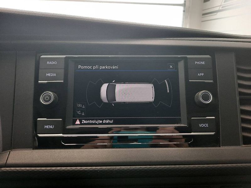 Volkswagen Caravelle (2020) 2.0 TDI (110kW/150k) DSG - fotka 17 z 24