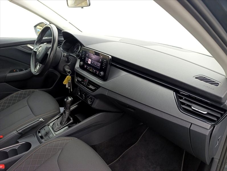 Škoda Scala 1,6 TDi DSG Ad.tempomat LED AL - fotka 26 z 36