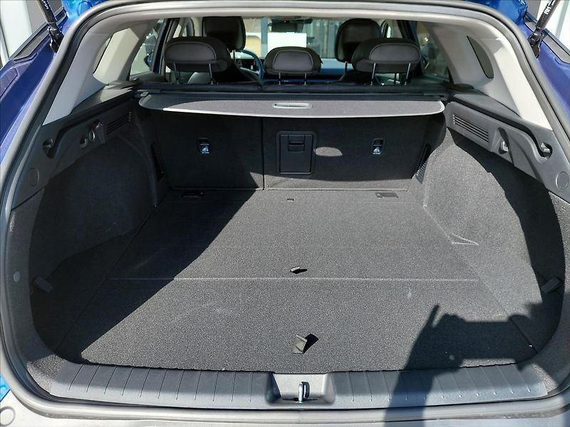 Kia K4 (2026) 1,6   T-GDI SW 7DCT TOP - fotka 11 z 16