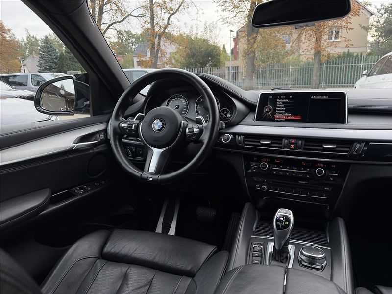 BMW X6 M50d Xdrive - fotka 12 z 30