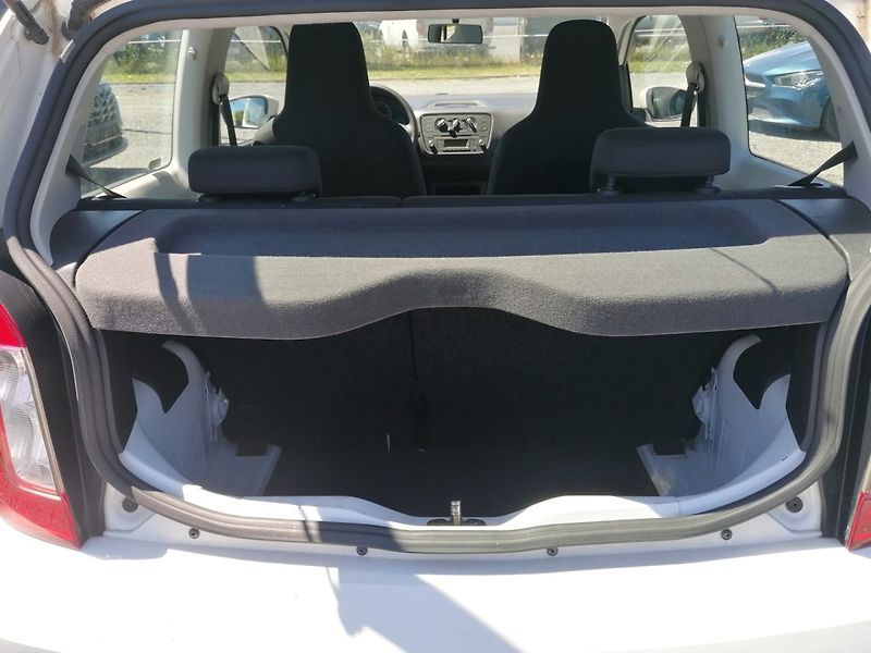 Škoda Citigo (2012) 1.0 MPi Klima - fotka 12 z 14