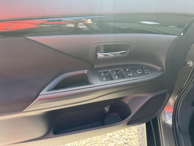 Mitsubishi Outlander (2021) 2.0i,MIVEC(110KW) DPH - fotka 15 z 40