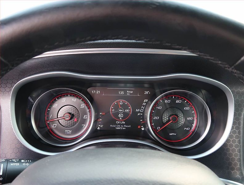 Dodge Charger (2017) 3.6 V6 - fotka 11 z 19
