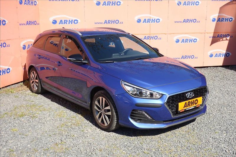 Hyundai i30 1,4 T-GDi,ČR,1 MAJ.,52TIS.KM. - fotka 1 z 44