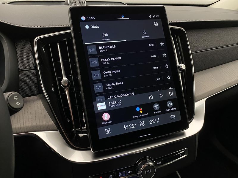 Volvo XC90 (2025) T8 AWD Plug-in BRIGHT PLUS 7m - fotka 42 z 76