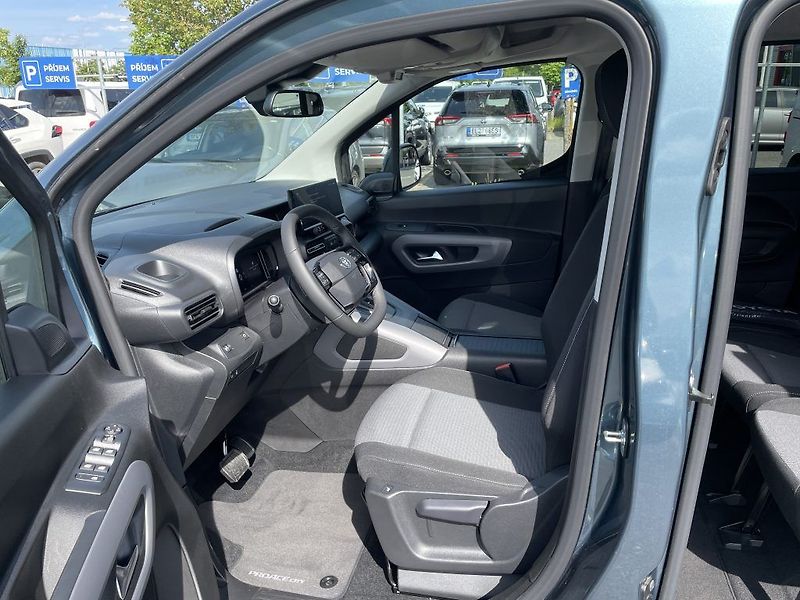 Toyota ProAce City Verso 1.5D 130k VIP 7S ODBĚR 10/2026 - fotka 12 z 33