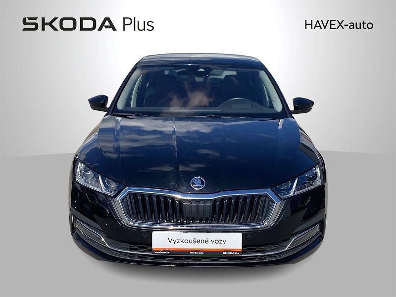 Škoda Octavia (2023) 1.5 TSI M-HEV DSG Style - fotka 4 z 38