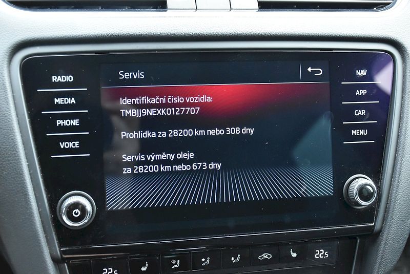 Škoda Octavia (2019) Combi Style 2.0 TDI 110kW DSG - fotka 21 z 34