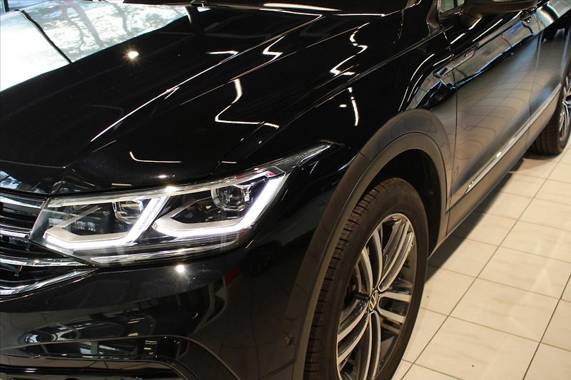 Volkswagen Tiguan Allspace TSi 180kW DSG 4Motion - fotka 7 z 33