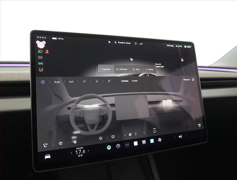Tesla Model 3 (2023) Standard Range 60kWh, SoH 98% - fotka 22 z 32