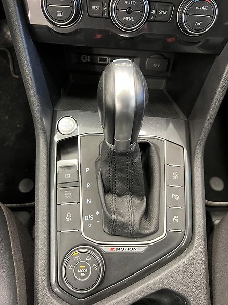 Volkswagen Tiguan Allspace 4MOTION 2.0 TDi 110kW - fotka 12 z 18