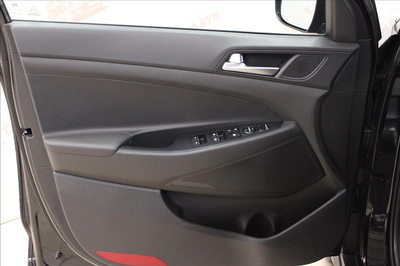 Hyundai Tucson 1,6 T-GDI Best of Czech Turbo - fotka 10 z 39