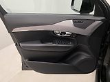 Volvo XC90 B5 AWD R-DESIGN REZERVACE - náhled 7