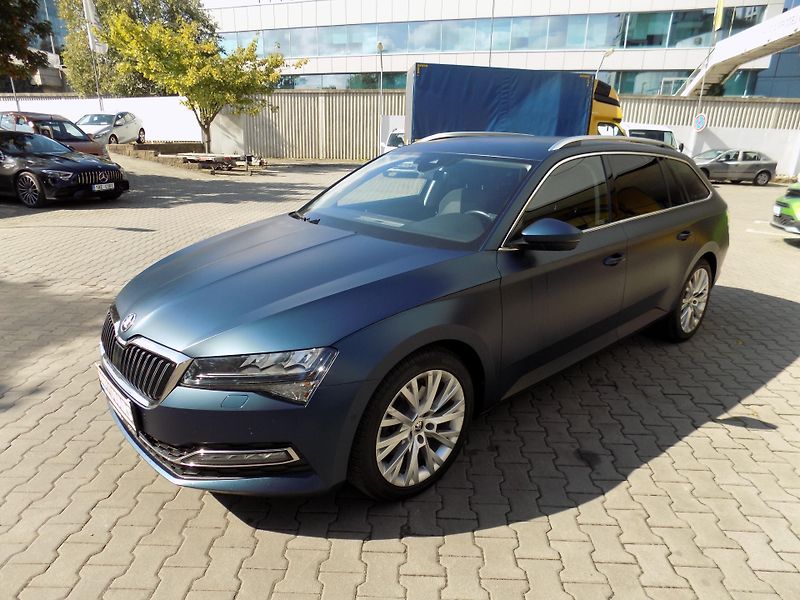 Škoda Superb (2021) 1.5 TSi Style Plus - fotka 3 z 15