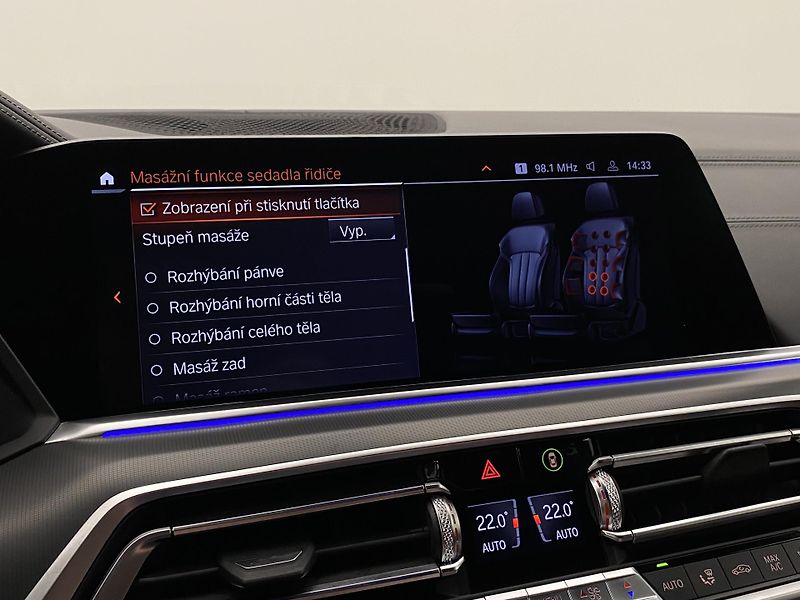 BMW X5 M50D xDrive CZ AUT REZERVACE - fotka 107 z 123