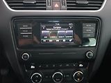 Škoda Octavia (2015) Ambition 2.0 TDI, Tempomat - náhled 12