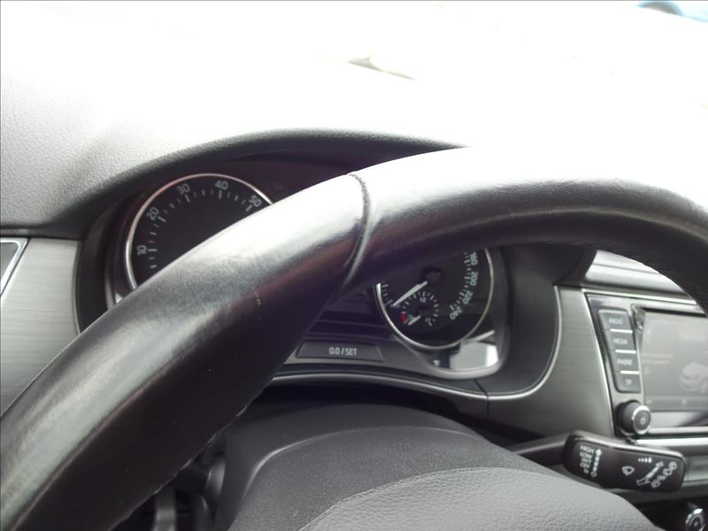 Škoda Fabia III 1.0TSI 70 kW STYLE - fotka 39 z 51
