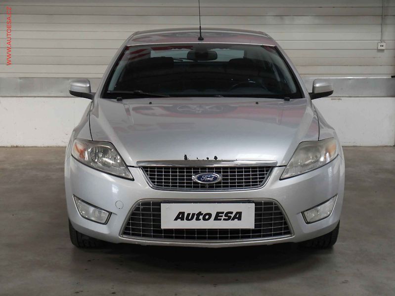 Ford Mondeo (2009) 2.0TDCi, ČR, AC, temp - fotka 2 z 19