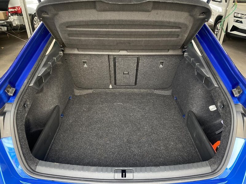 Škoda Octavia 1,5 TSI 85 kW Selection - fotka 28 z 28