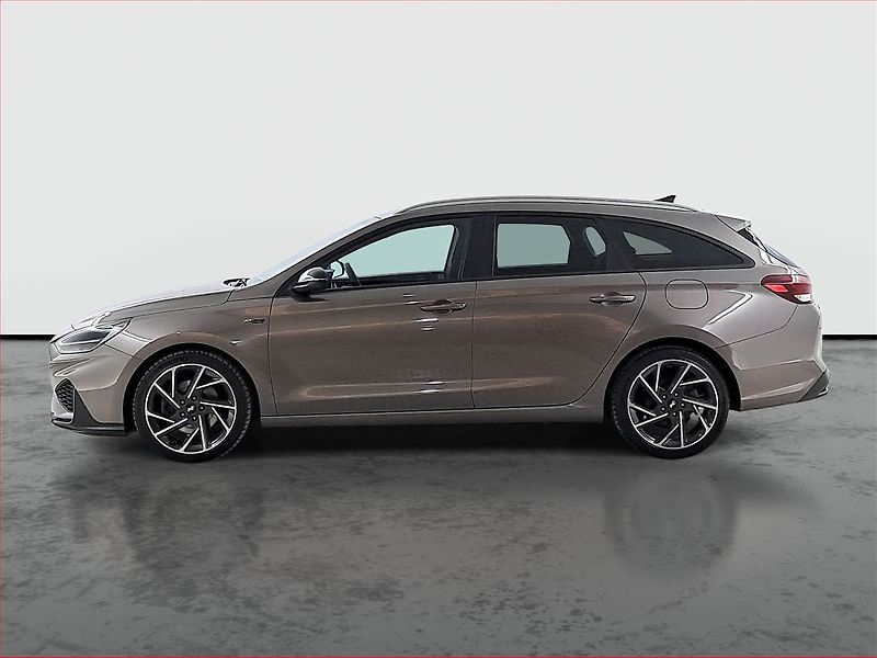Hyundai i30 (2022) N-Line 1.5 T-GDI MHEV - fotka 3 z 21