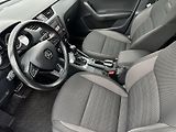 Škoda Octavia Combi 2.0 TDI DSG 4X4 Scout - náhled 10